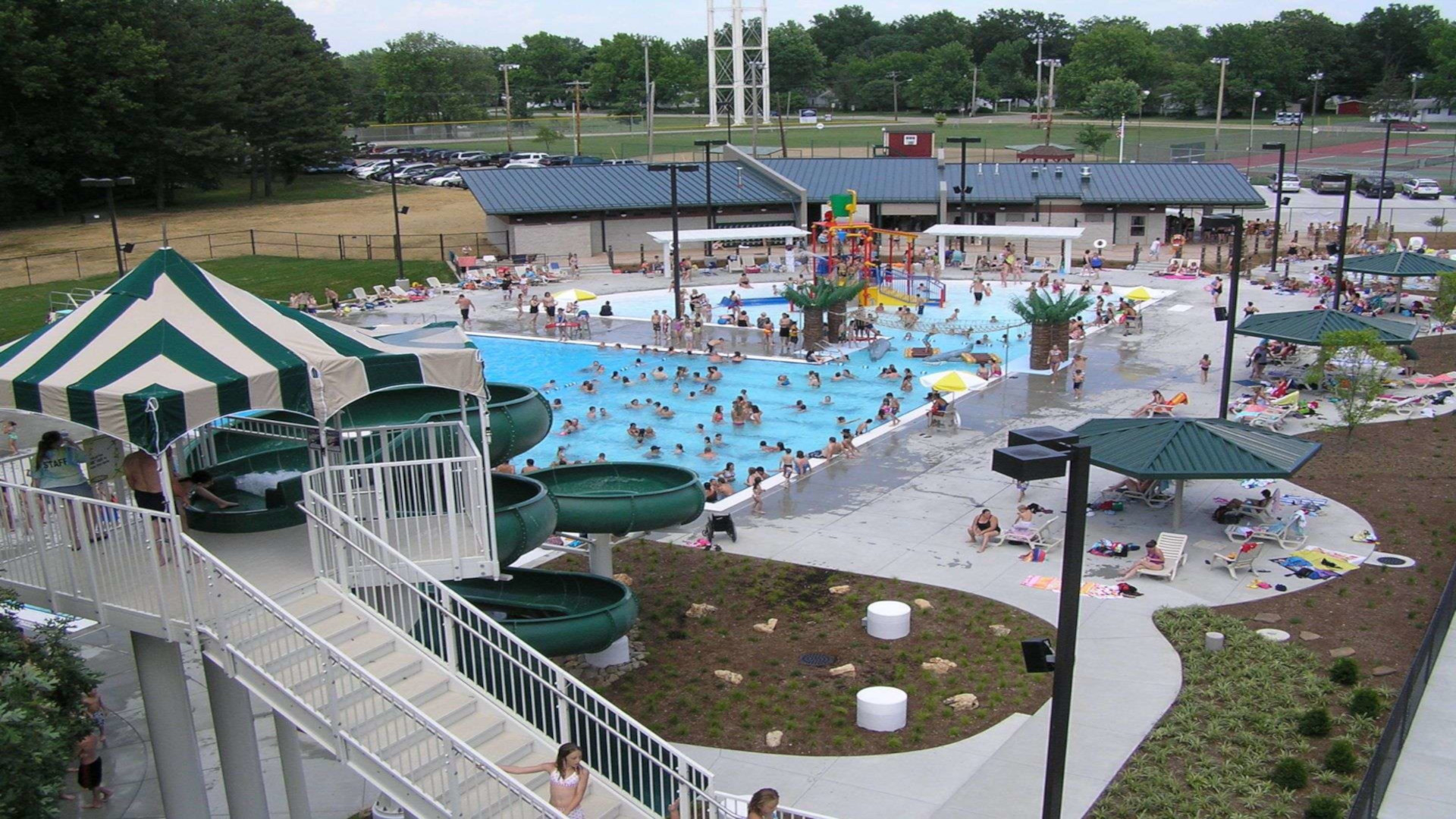 Salem Aquatic Center